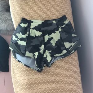 LIKE NEW hotty hot shorts